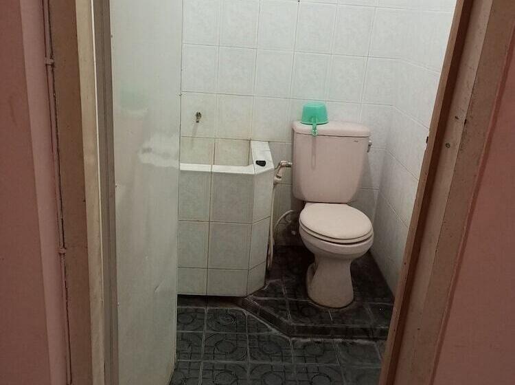 Hotel Tirtonadi Permai