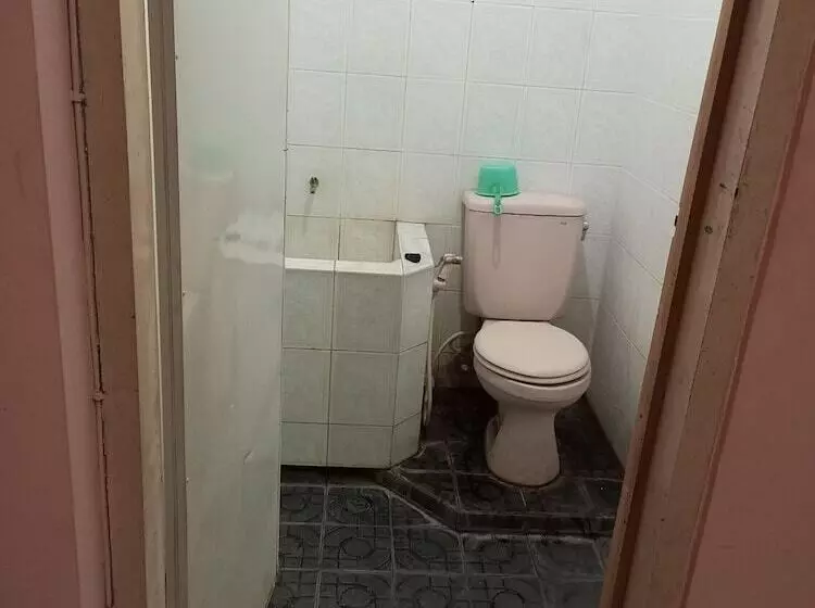 Hotel Tirtonadi Permai