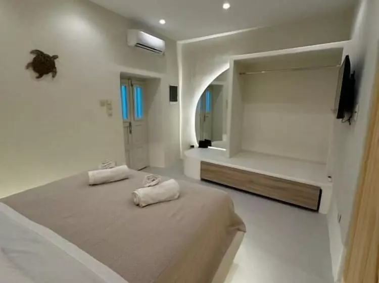 هتل White Sand Jacuzzi Suite