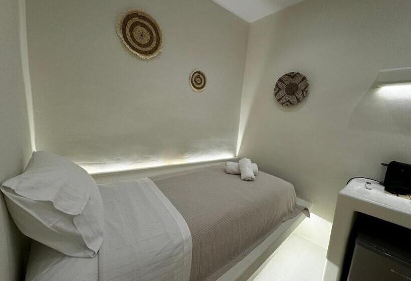 هتل White Sand Jacuzzi Suite