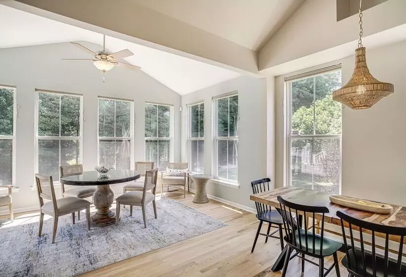 Ocean View Home: Deck, Hot Tub & Resort Amenities!