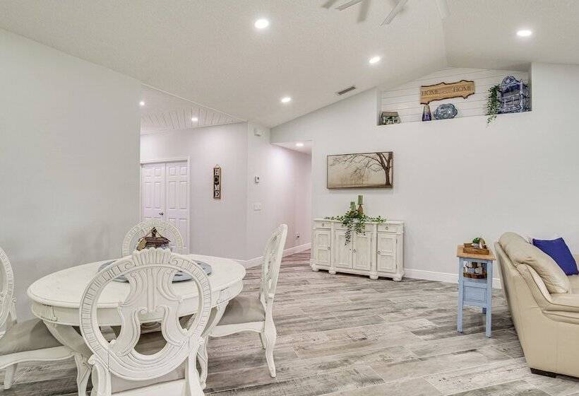 Palm Bay Home W/ Private Yard Near Beaches!