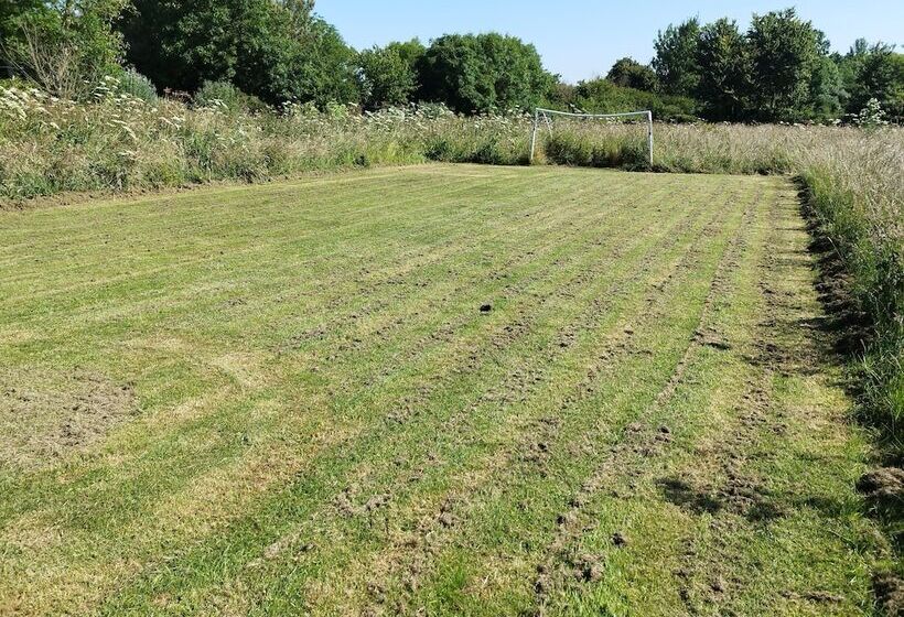 Peaceful And Stylish Cottage Near Taunton Somerset
