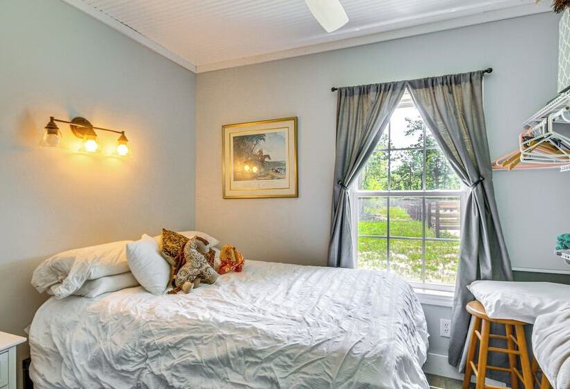 Pet Friendly Waegner Cottage On 30 Acre Horse Farm