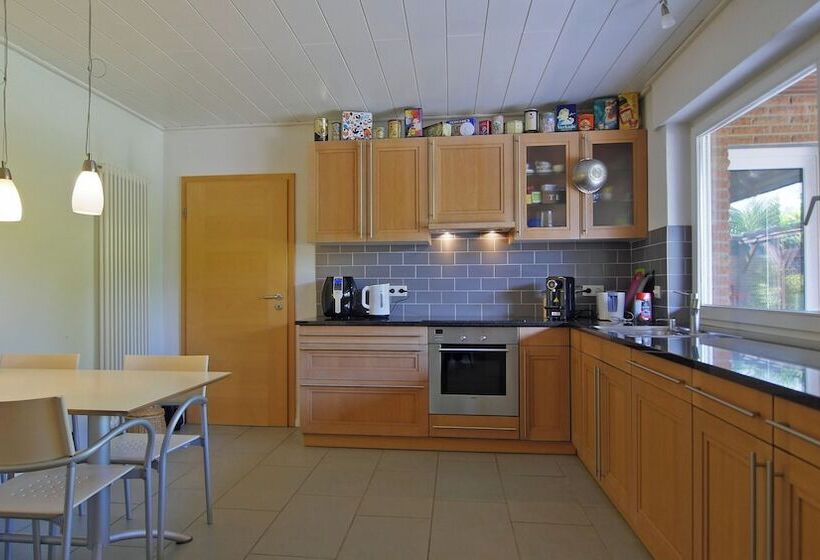 住宿加早餐 Hausnah