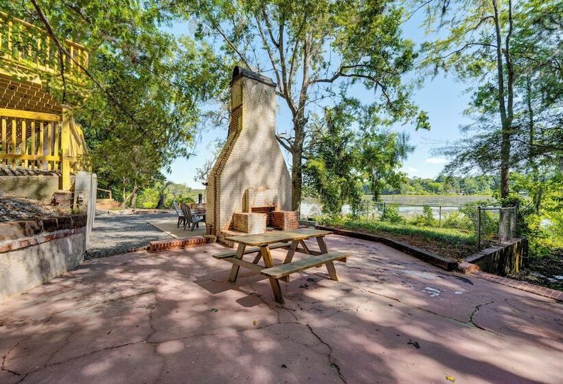 Brand New Perry House W/ Kayaks & Lake Access