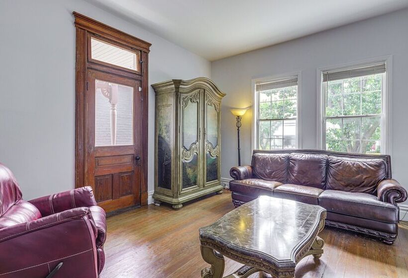 Covington Home W/ Patio 3 Mi To Cincinnati!