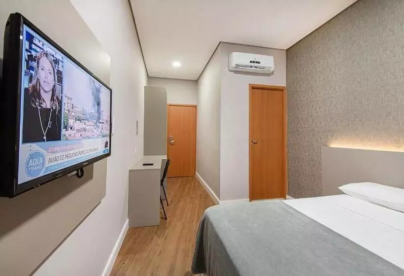 Hotelli Florida Mall & Suites