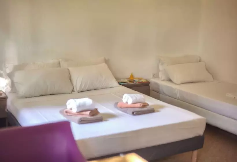 ホテル La Voile Bleue