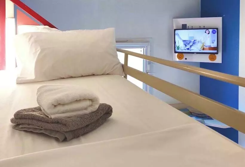 ホテル La Voile Bleue