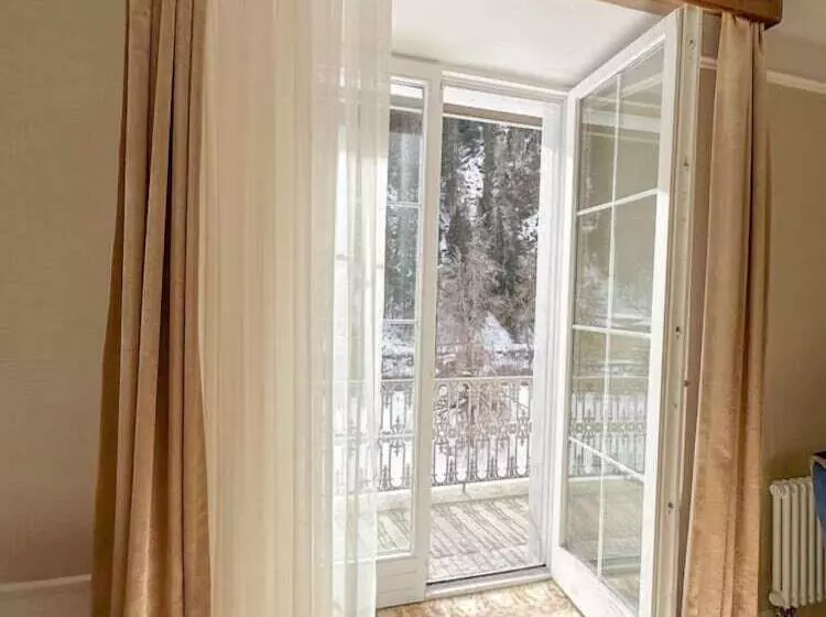 هتل Scuol Palace Spa & Culture