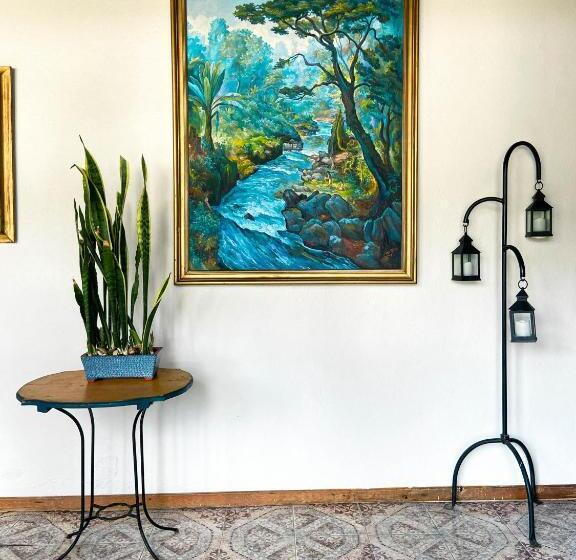 Отель Villa Gardenias