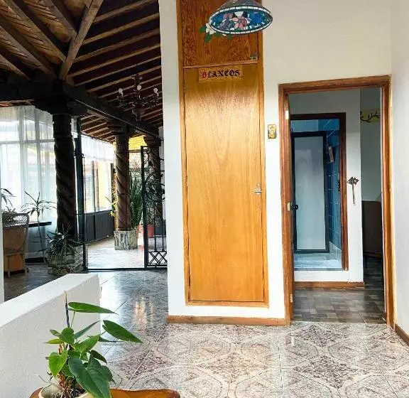 Hotelli Villa Gardenias