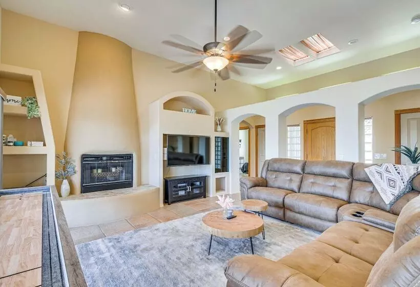 Lake Havasu City Gem: Pool & Hot Tub, Near Boating