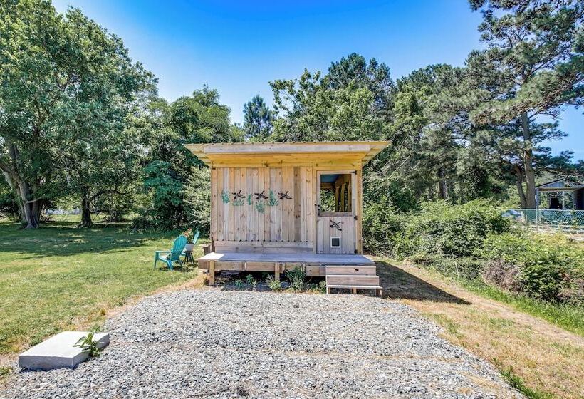 Maryland Retreat: Walk To Bay, Beach & Boat Ramp!