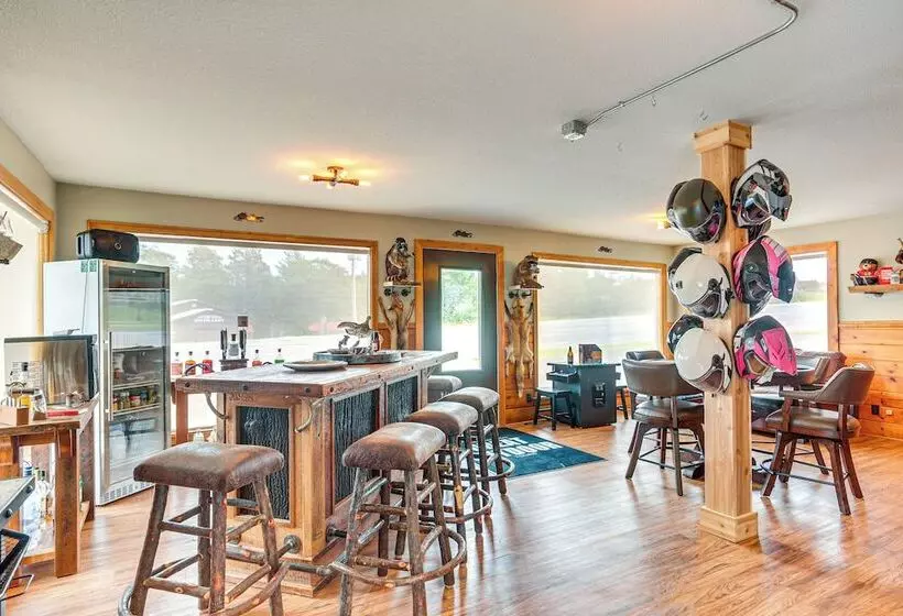 Northwood Tours Escape  W/ Boat Dock Access!