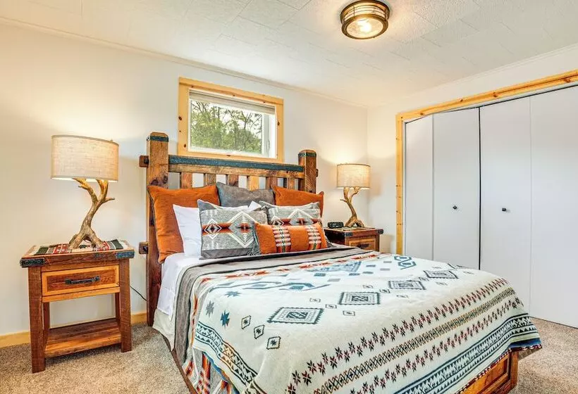 Northwood Tours Escape  W/ Boat Dock Access!