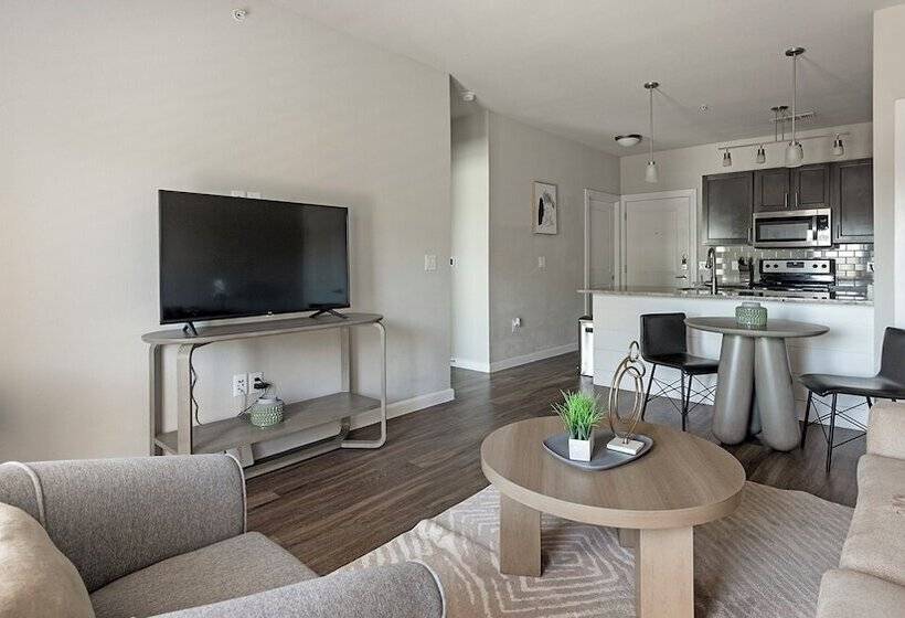 Mission Hill By  Landing