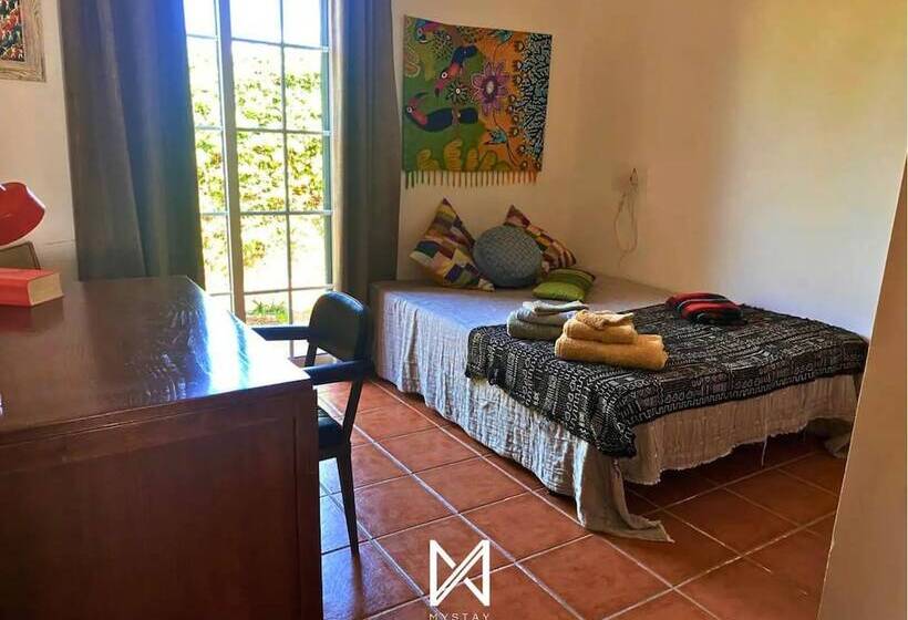 پانسیون Mystay Casa Carvalheira