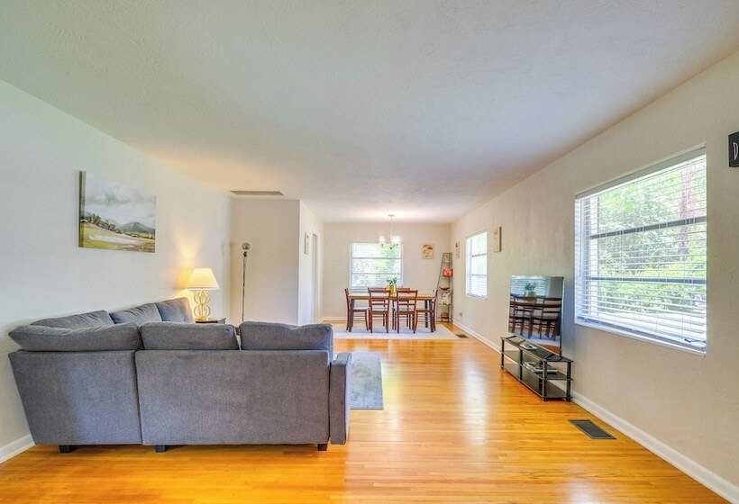 Pet Friendly Ocala Home W/ Pool & Fenced In Yard!