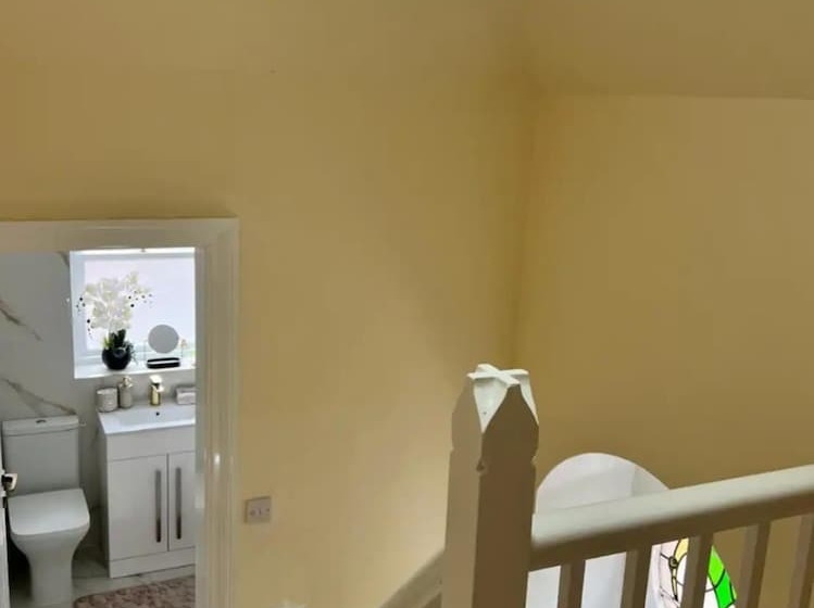 דירת נופש Glasgow Central Paradise   Spacious 3  Bed House