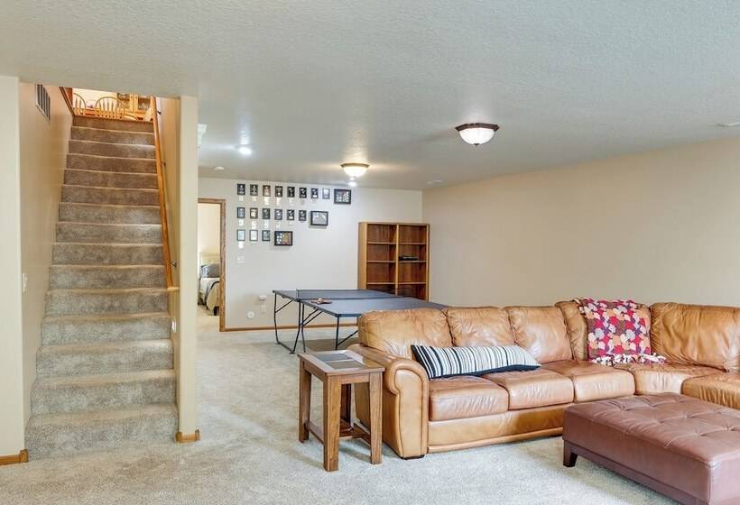 Roomy Piedmont Home W/ Yard < 14 Mi To Sturgis!