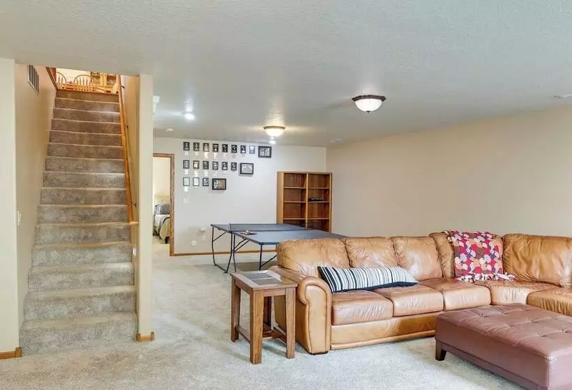 Roomy Piedmont Home W/ Yard < 14 Mi To Sturgis!