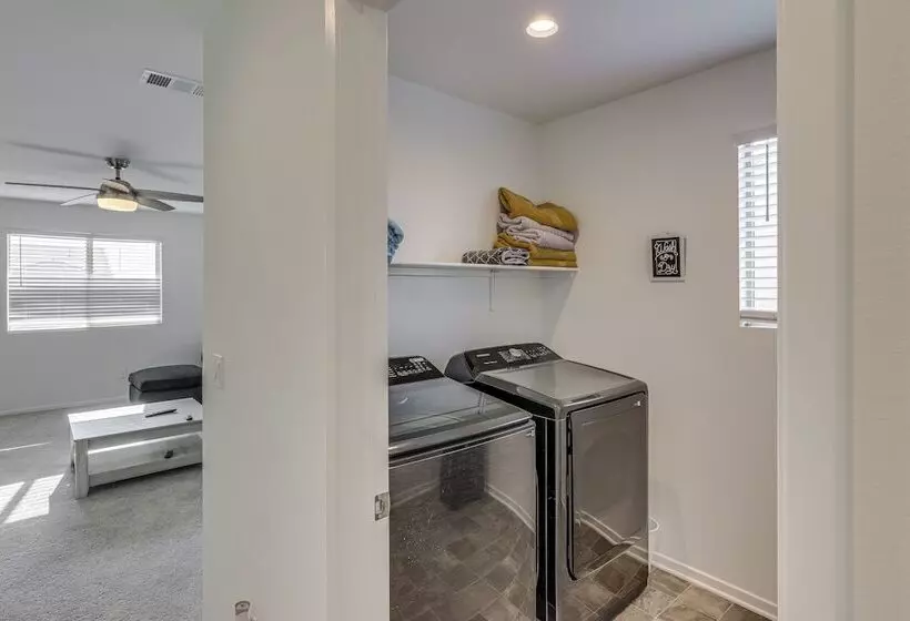 Coachella Home W/ Game Room & 1 Pm Check Out