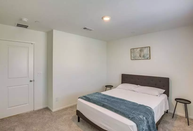 Coachella Home W/ Game Room & 1 Pm Check Out