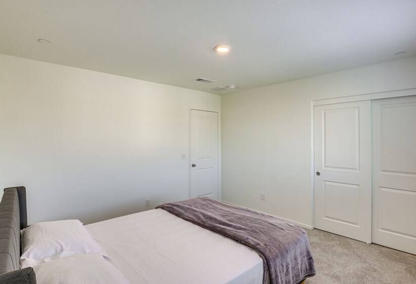 Coachella Home W/ Game Room & 1 Pm Check Out