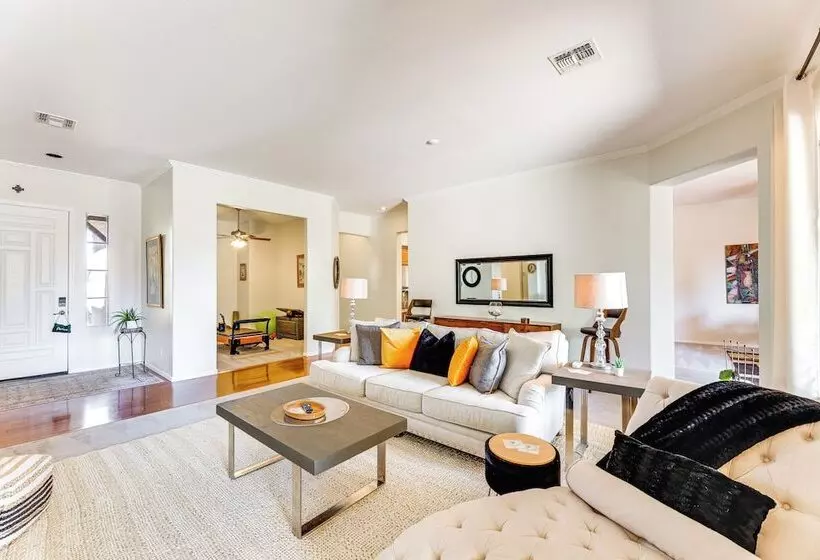 Stylish Goodyear Home W/ Putting Green!