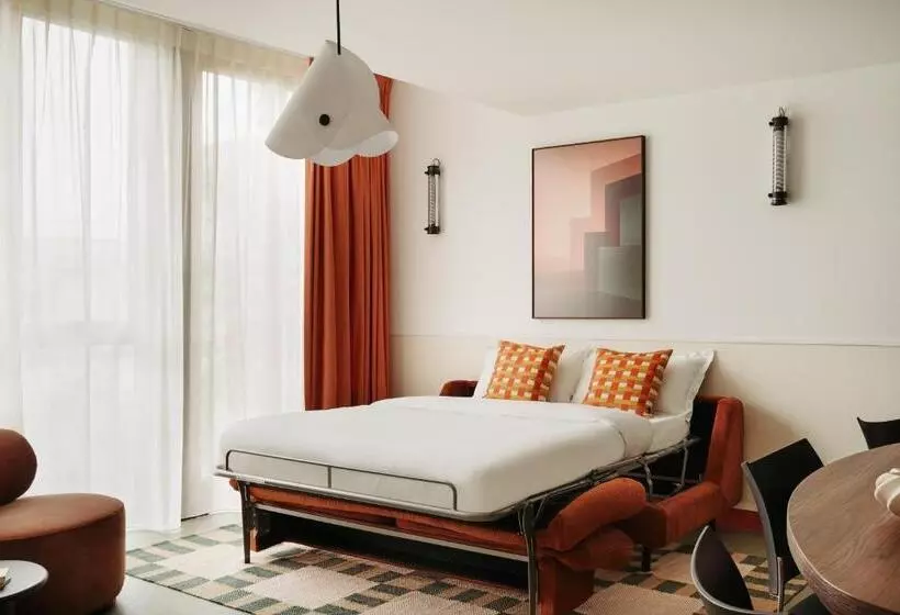 Edgar Suites Montrouge