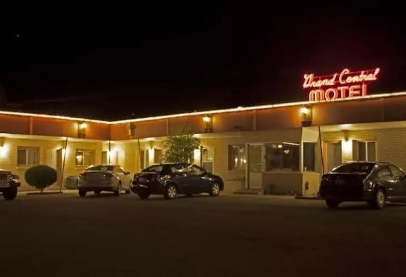 Grand Central Motel
