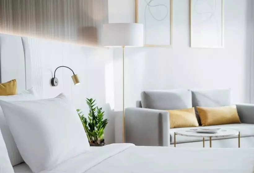 هتل Crystal Mountain