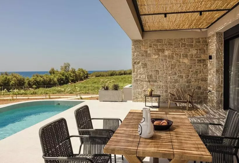 هتل Mast Luxury Residences