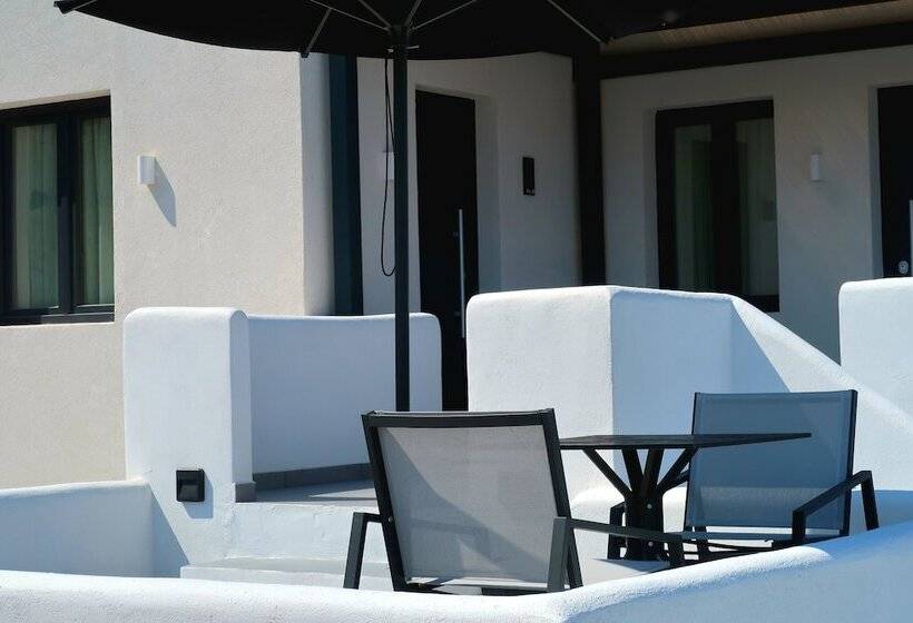 Pension Blé Suites Santorini