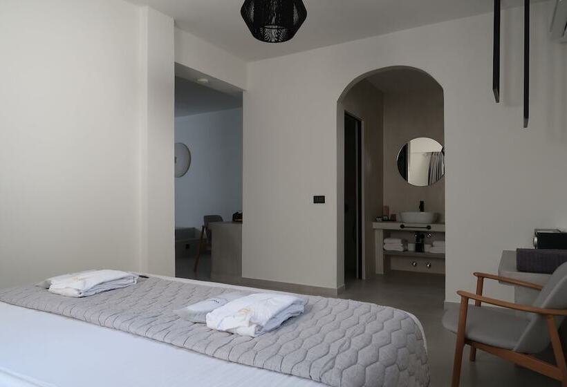 Pensión Blé Suites Santorini