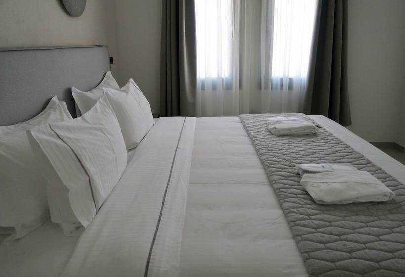 Pensjonat Blé Suites Santorini