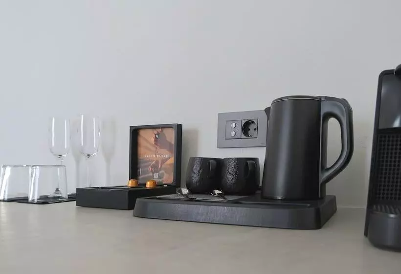 Majatalo Blé Suites Santorini