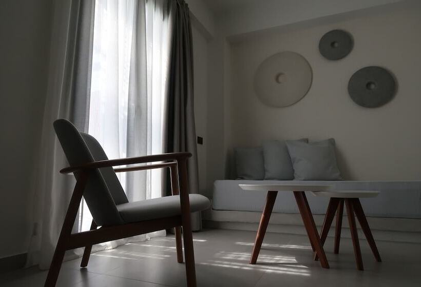 Pension Blé Suites Santorini