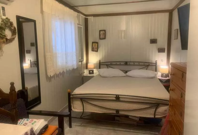 Majatalo Effie S Maisonette With Detached Studio