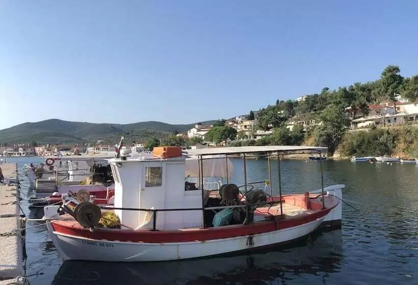 Majatalo Effie S Maisonette With Detached Studio