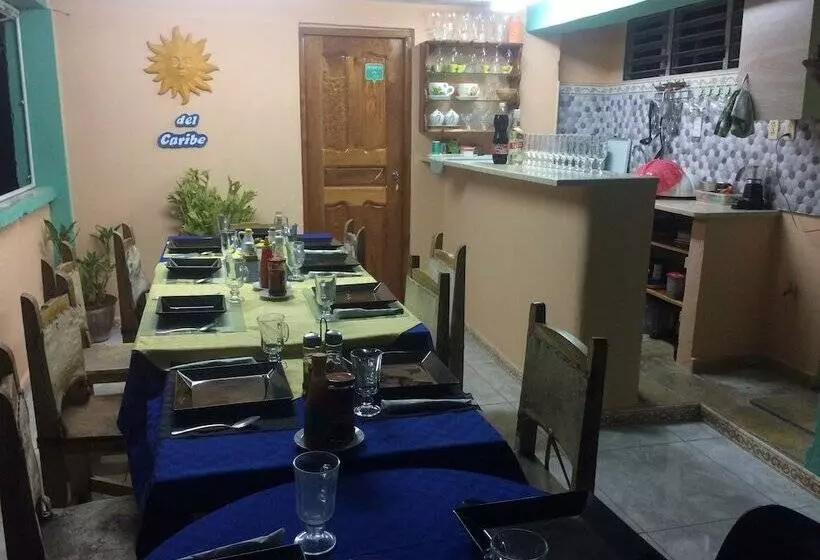 ペンション Hostal Sol Del Caribe