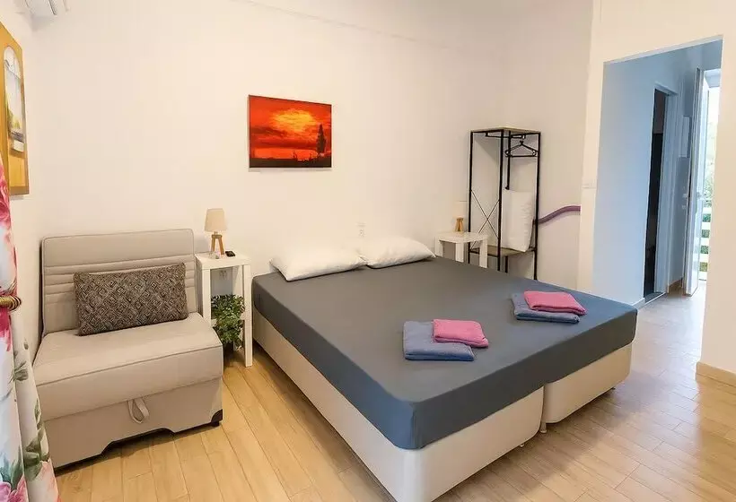 پانسیون Karavaki Apartments