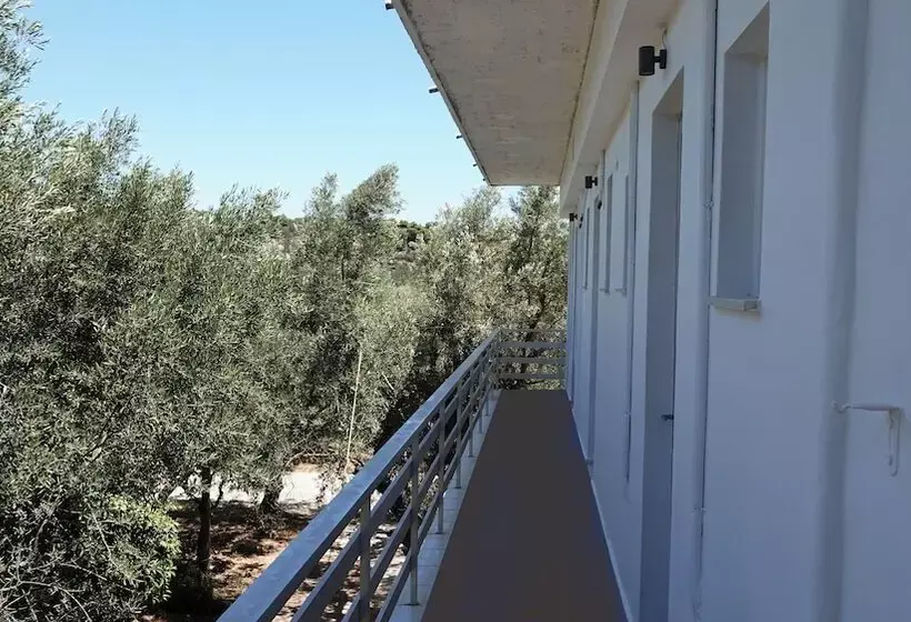 پانسیون Karavaki Apartments