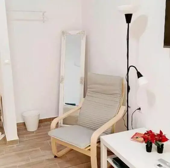 پانسیون Karavaki Apartments