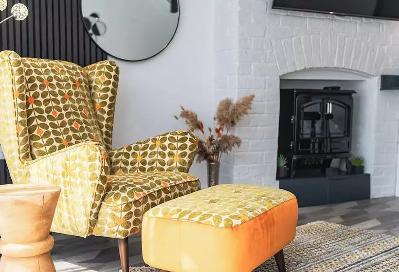 Residenssi Captivating 2 Bed House In Nettleham