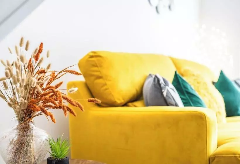 Residenssi Captivating 2 Bed House In Nettleham