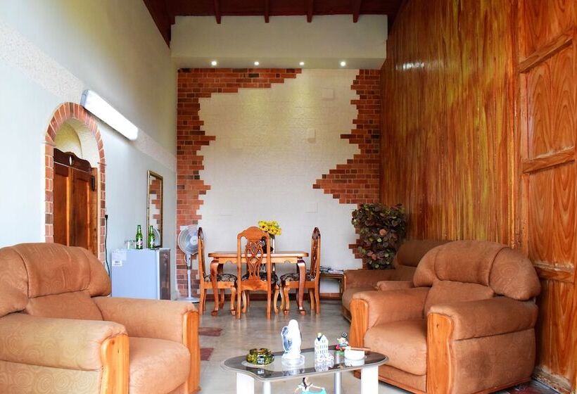 پانسیون Casa Colonial Mercedes