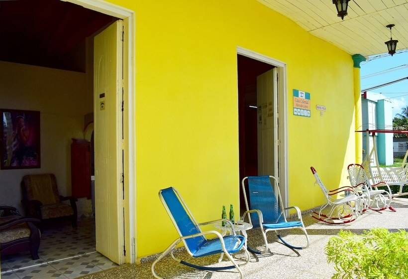 پانسیون Casa Colonial Mercedes